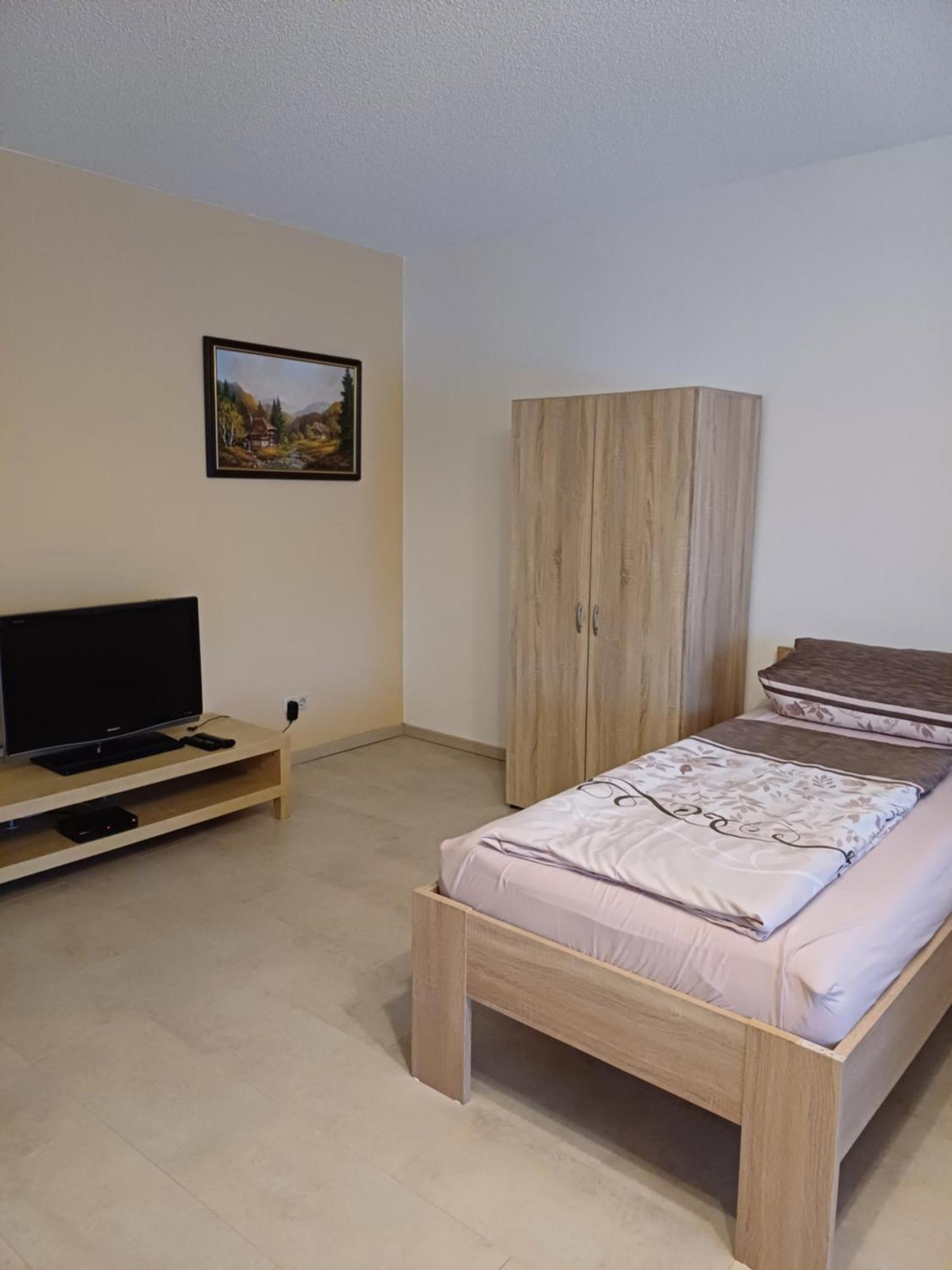 Thueringer Zimmer Suhl Exteriör bild