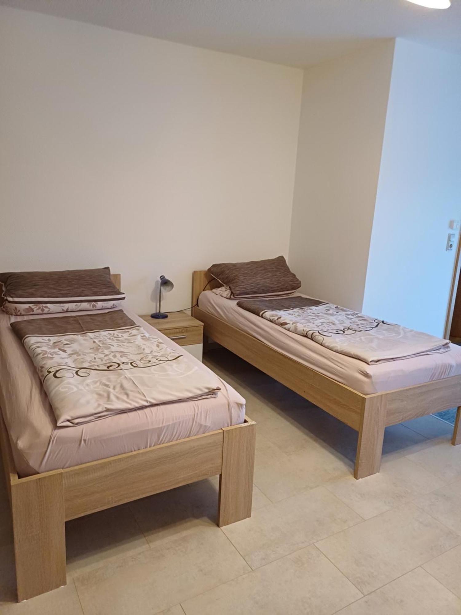 Thueringer Zimmer Suhl Exteriör bild