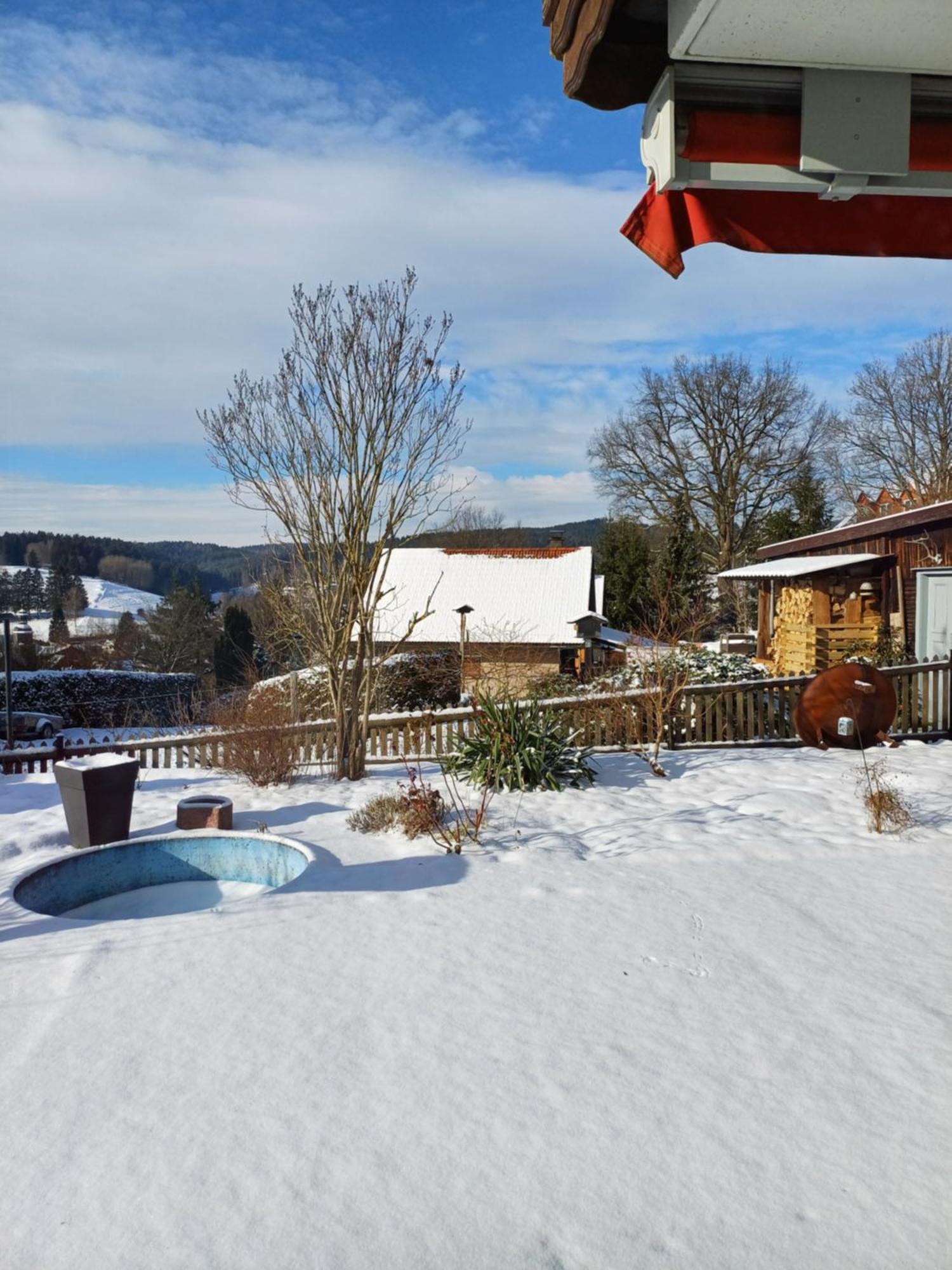 Thueringer Zimmer Suhl Exteriör bild